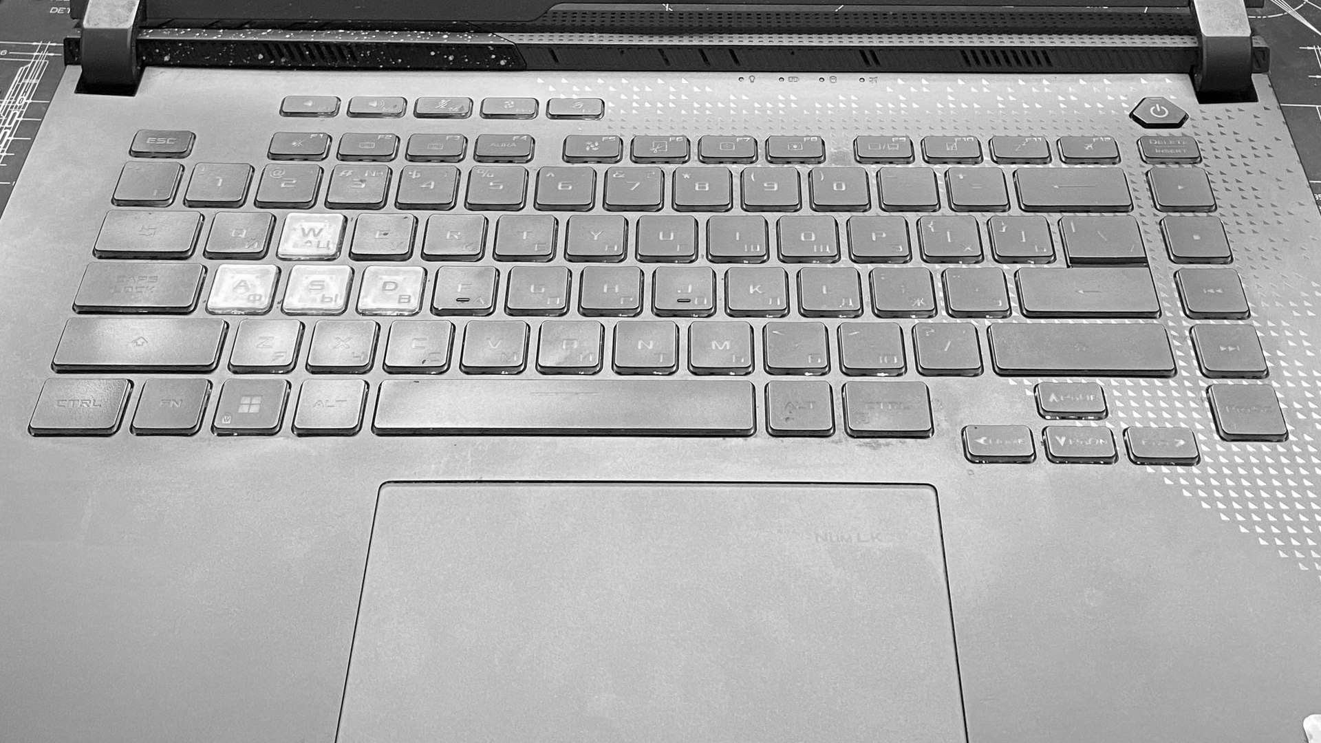 Замена клавиатуры на ноутбуке